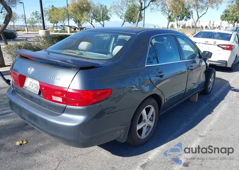 2005 Honda Accord 2.4 Ex from USA, damaged, VIN 1HGCM55705A182077